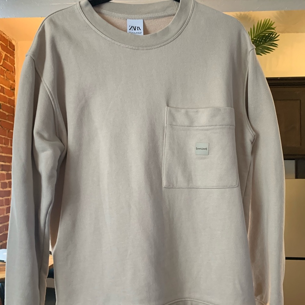 ZARA SWEATSHIRT